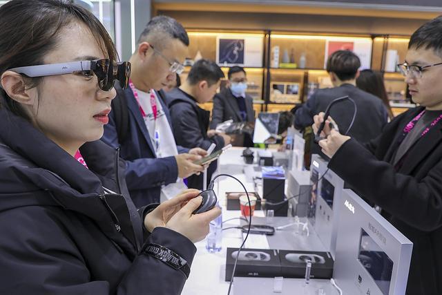 AI应用开启"人工智能+消费"新蓝海